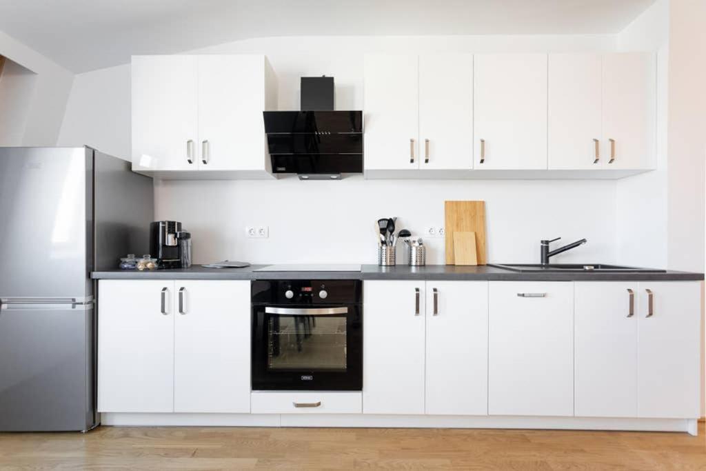 Skyline Penthouse L Lf44 Lejlighed Wien Eksteriør billede